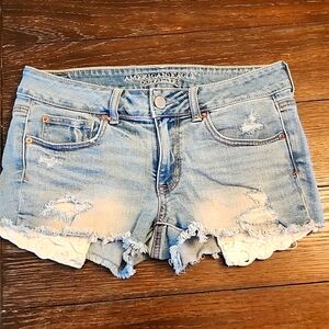 Womens american eagle shortie shorts with lace pockets. New without tags